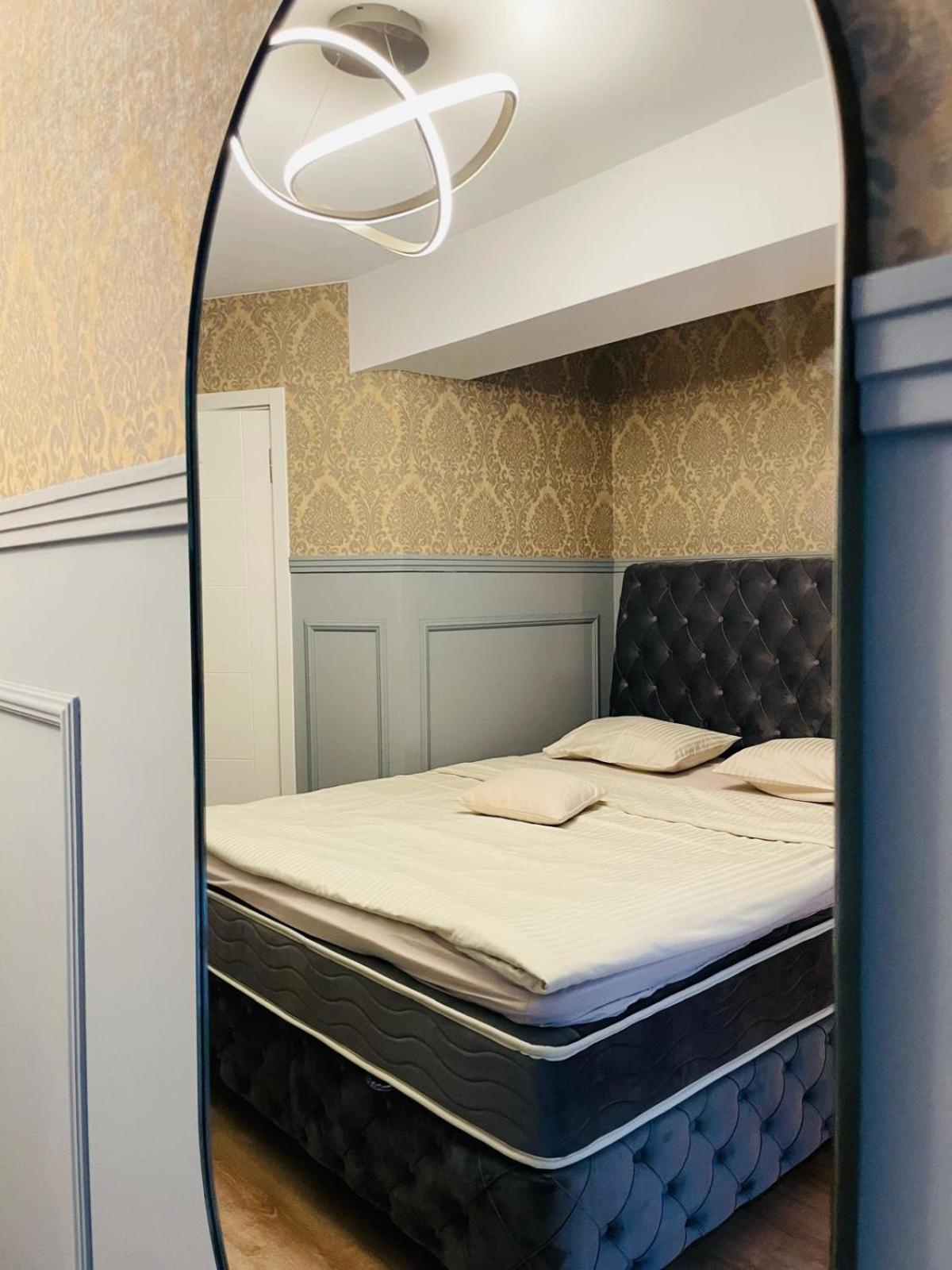 Airplane Residence 1 Отопени Стая снимка