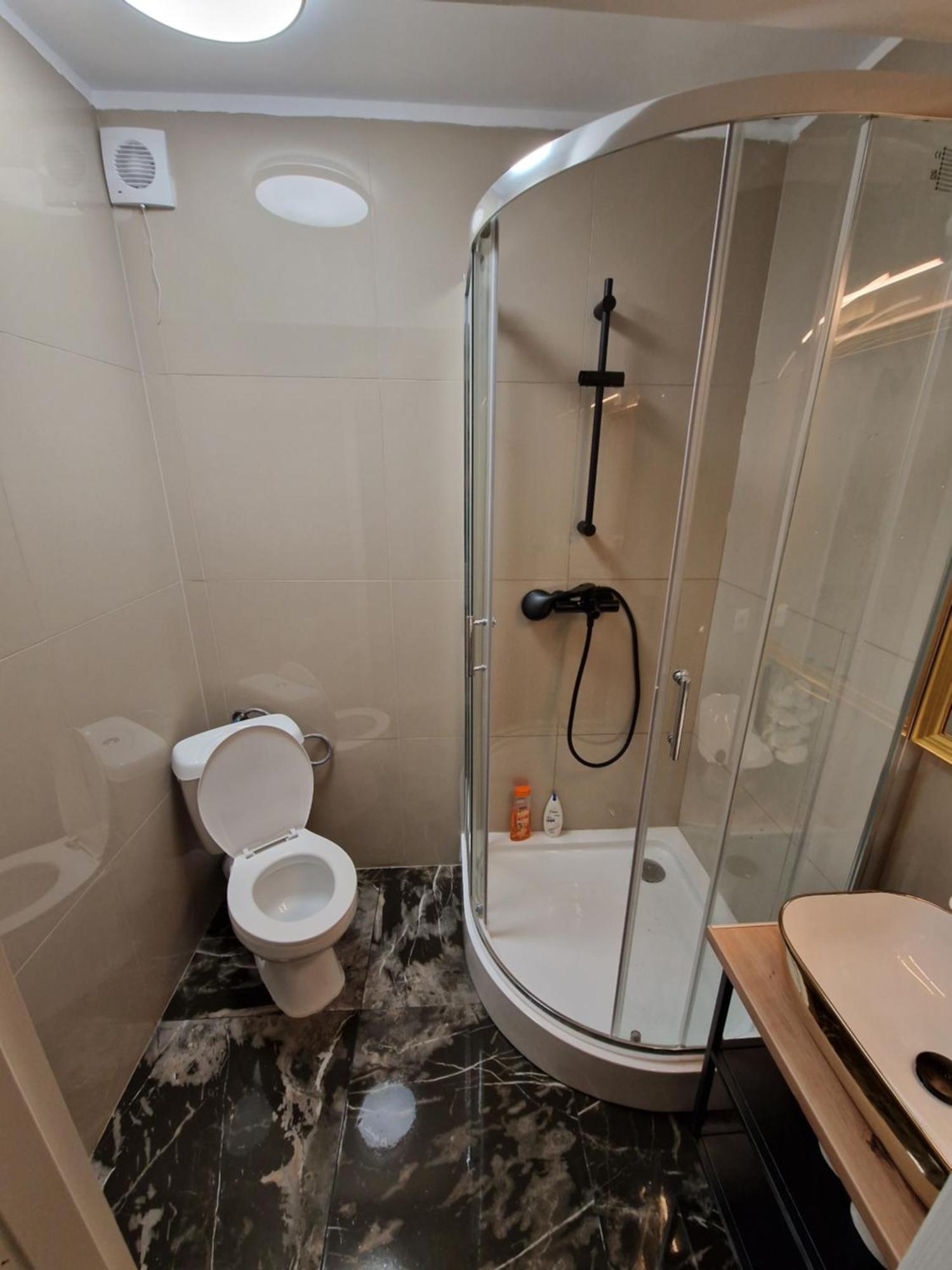 Airplane Residence 1 Отопени Екстериор снимка